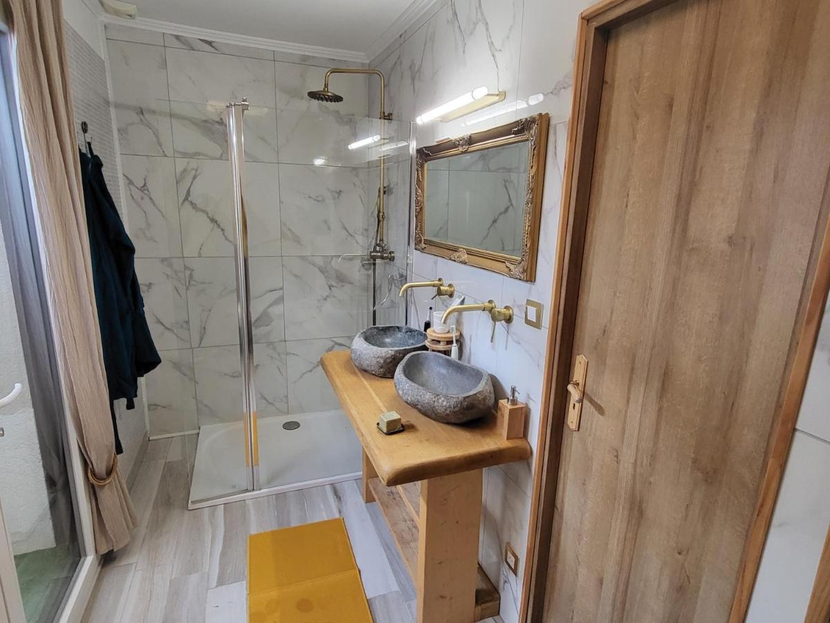 Bed and Breakfast Choisy Le Jacuzzi Exterior foto