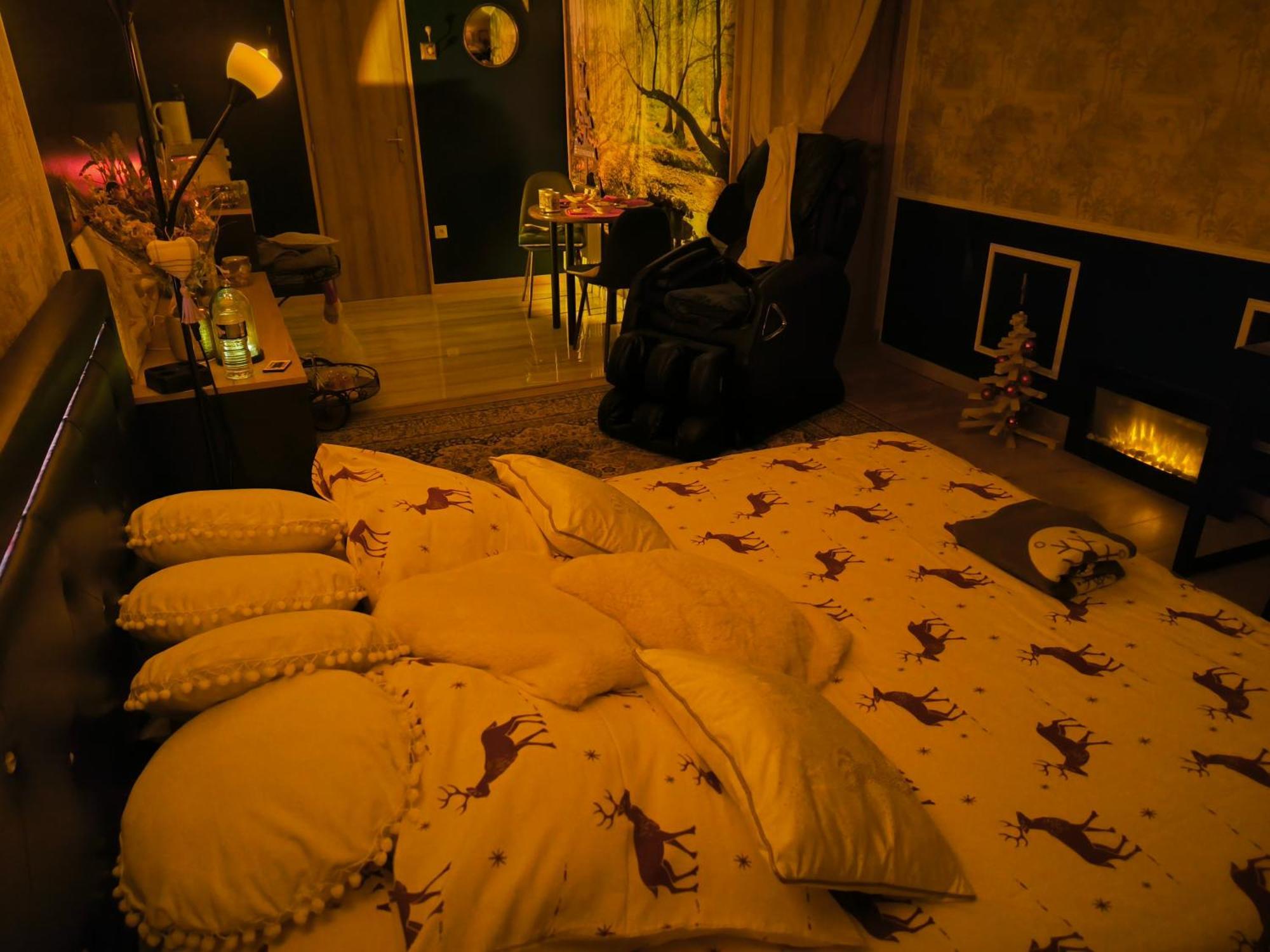 Bed and Breakfast Choisy Le Jacuzzi Exterior foto